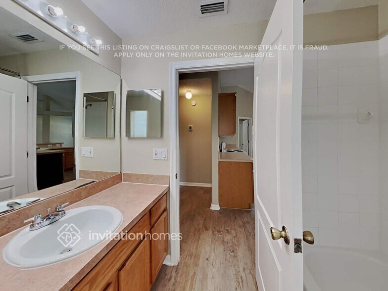 Building Photo - 1348 Wildberry Ln