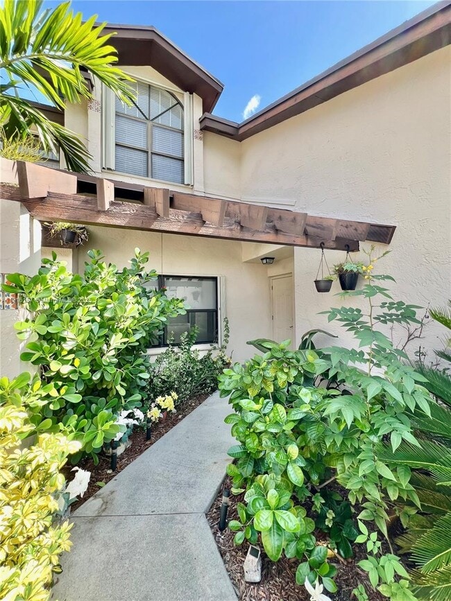 Building Photo - 13725 SW 100th Terrace