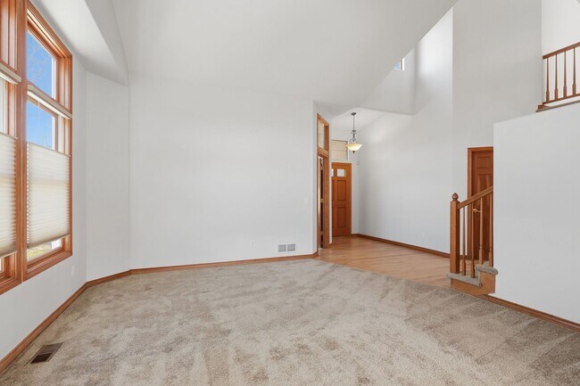 Building Photo - 4 Bed 2.5 Bath Home in Plum Creek of Castle Rock