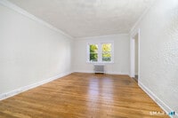 Building Photo - 8 Washington Ct