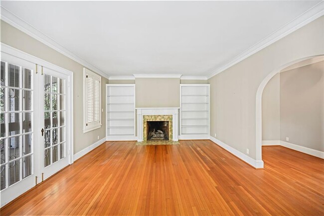 Building Photo - 60 26th St NW