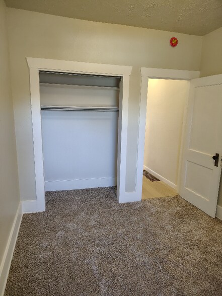 Building Photo - 3855 Julian St