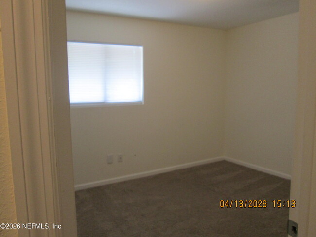 Building Photo - 1200 Bretta St