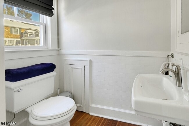 Building Photo - 142 N Passaic Ave