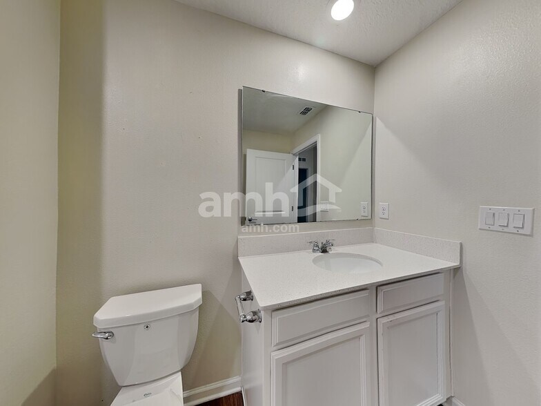 Building Photo - 4367 Seven Canyons Dr