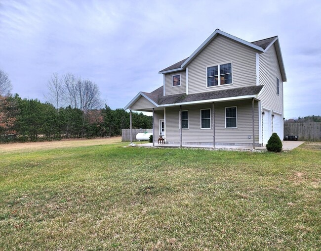 Primary Photo - 6039 Morris Lake Rd