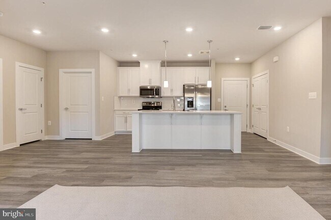 Building Photo - 12875 Mosaic Pk Wy