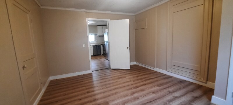 Building Photo - 1610 24th Ave N