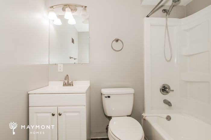 Building Photo - 3962 Woodsong Dr