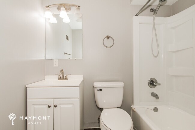 Building Photo - Adorable 3 Bedroom in Cincinnati