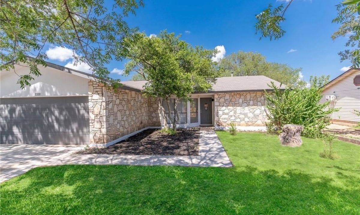 Building Photo - 11359 Spg Crst Dr