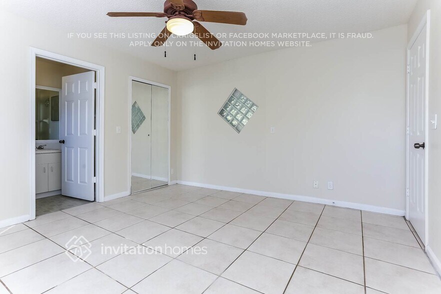 Building Photo - 6225 Mullin St