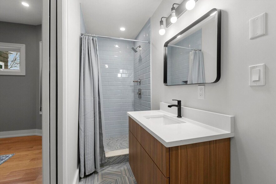 Building Photo - 6 Dawes Terrace