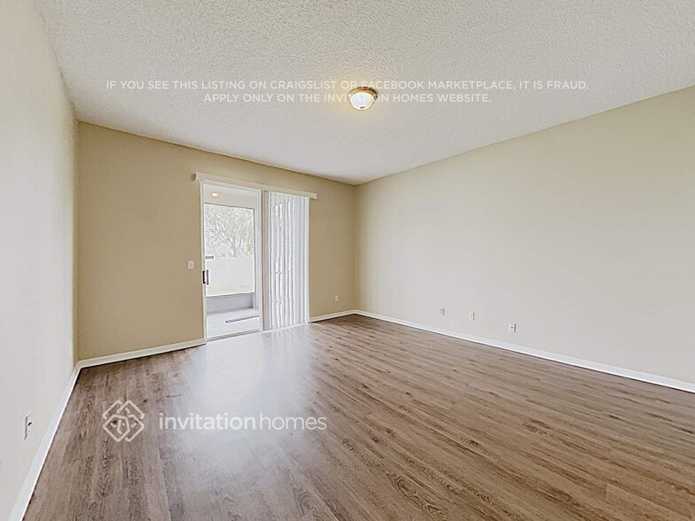 Building Photo - 208 Farrington Ln