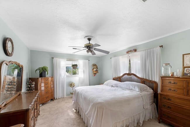 Building Photo - 3615 Horacio Ct NE