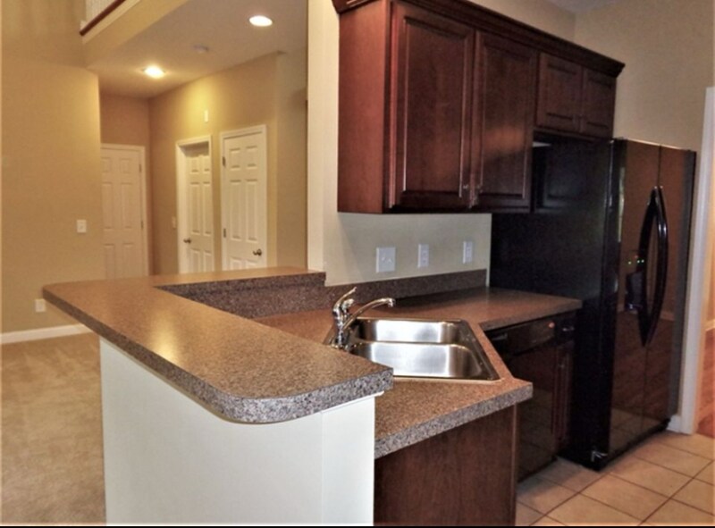 Building Photo - 1017 Stonehollow Way