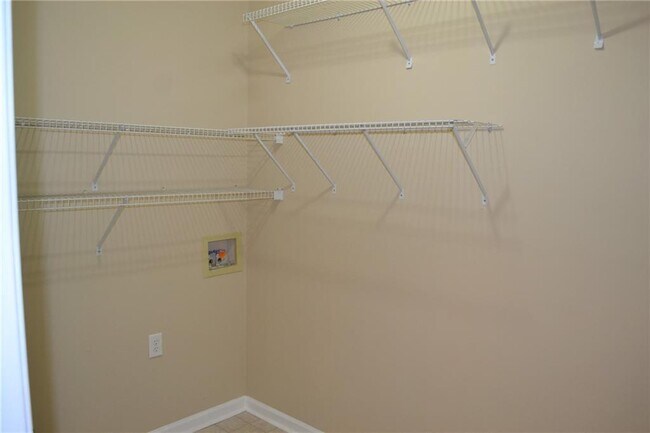 Building Photo - 3619 Wyntering Trail