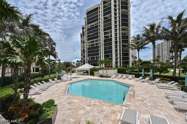 Building Photo - 4551 Gulf Shore Blvd N