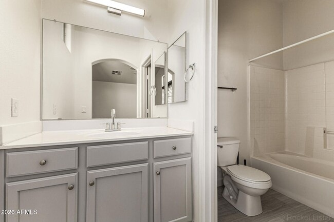 Building Photo - 2727 N Price Rd