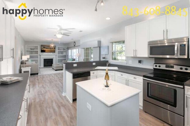 Building Photo - Beautiful 3x2.5 situated in the Grand Oaks Plantation community!