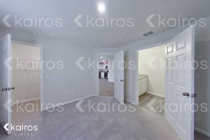 Building Photo - 1729 Nebraska Loop