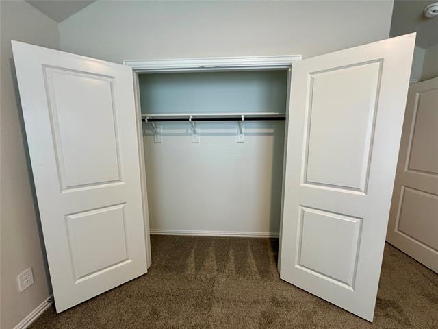 Building Photo - 2106 Dunbar Dr