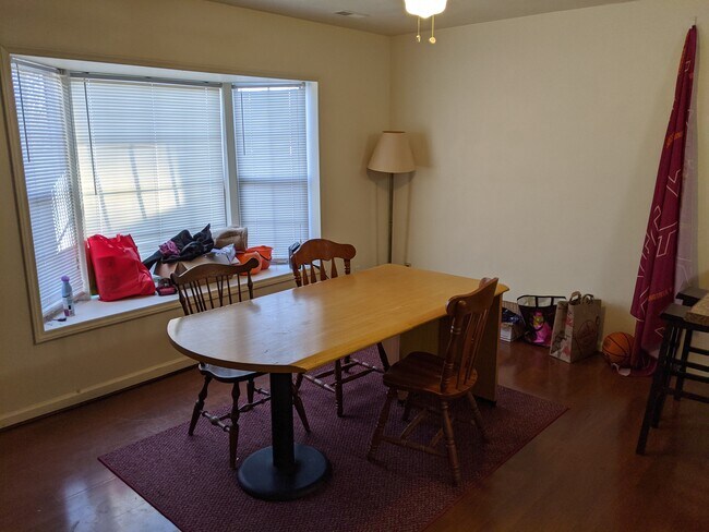 Living Room - 892 Patrick Henry Dr