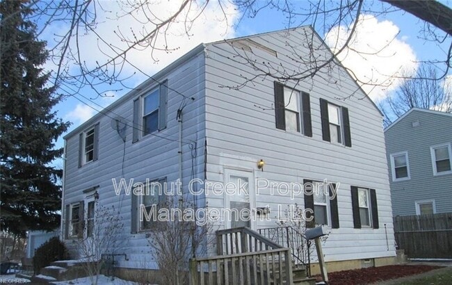 Primary Photo - 3677 Gary Ave