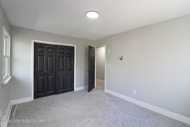 Building Photo - 1543 Coolbaugh Rd