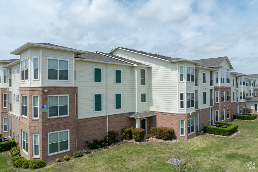 Primary - Country Lane Seniors Temple