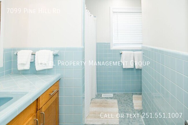 Building Photo - 7099 Pinehill Rd