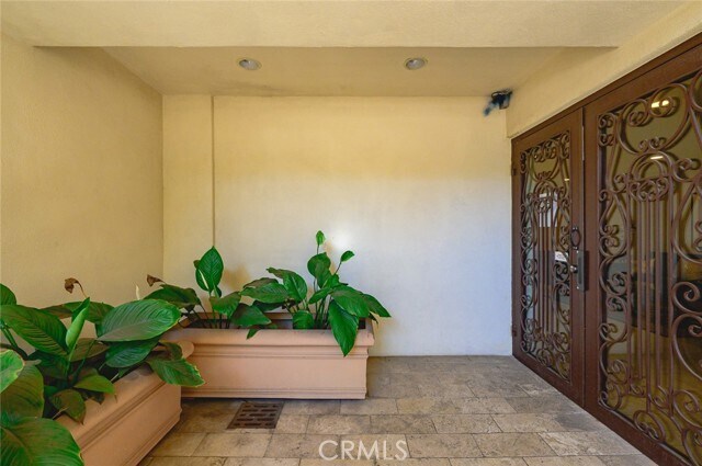 Building Photo - 1828 Glendon Ave