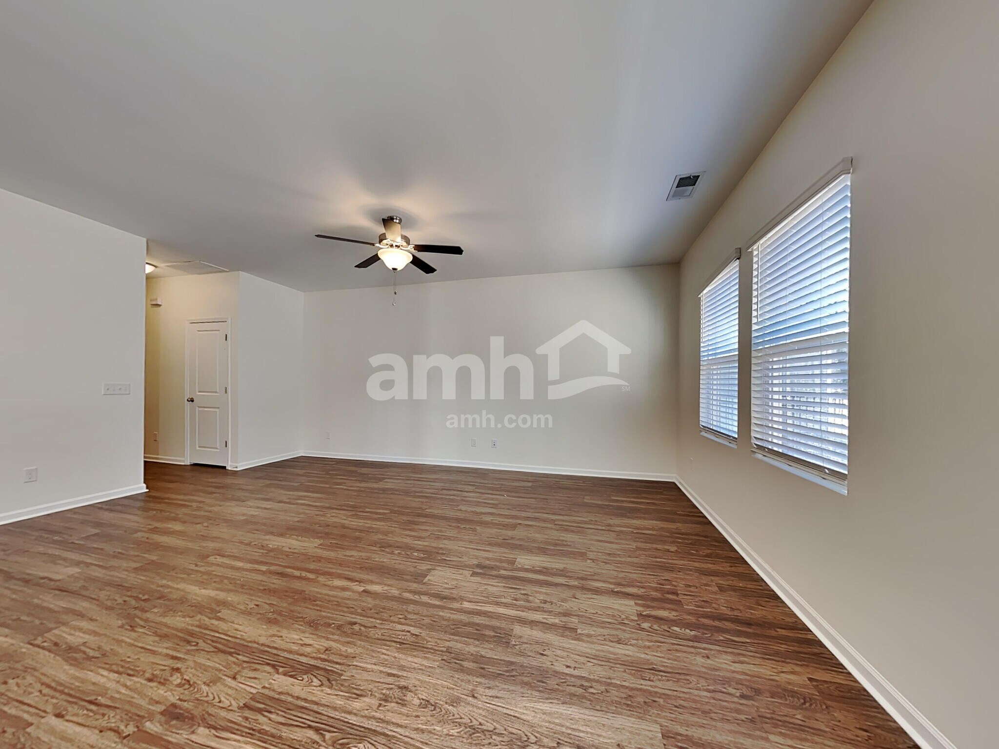 Building Photo - 115 Orion Way