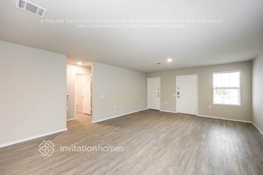 Building Photo - 13427 Ashworth Blvd