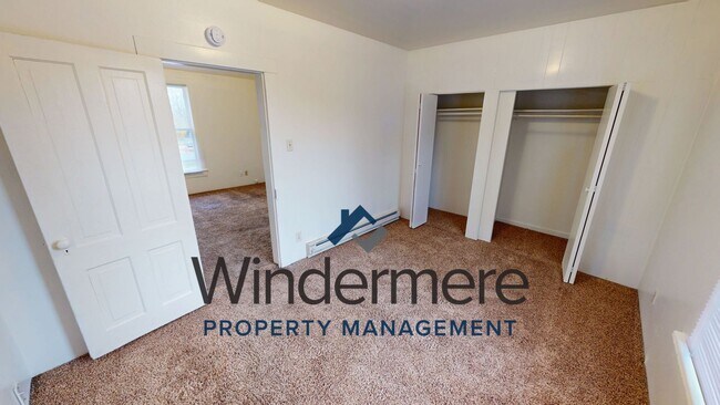 Building Photo - 948 S 3rd Ave