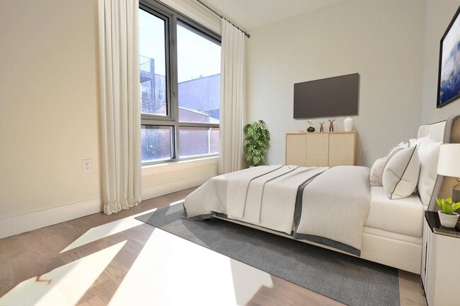 Building Photo - 110 Court St