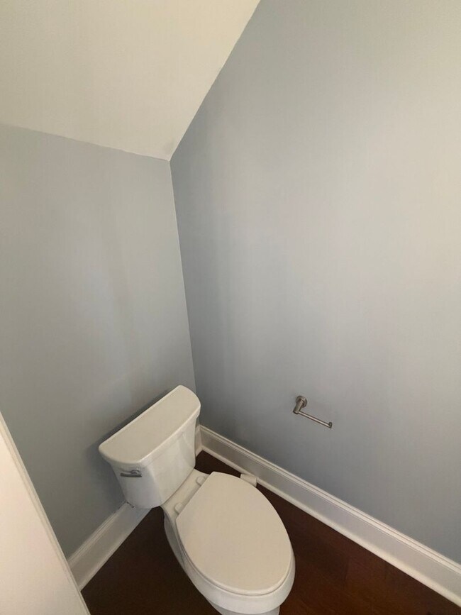 Building Photo - Luxury 3 Bedroom Condo in the Heart of Lawrenceville