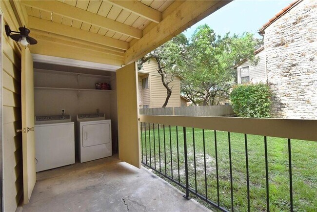 Building Photo - 8600 Fathom Cir