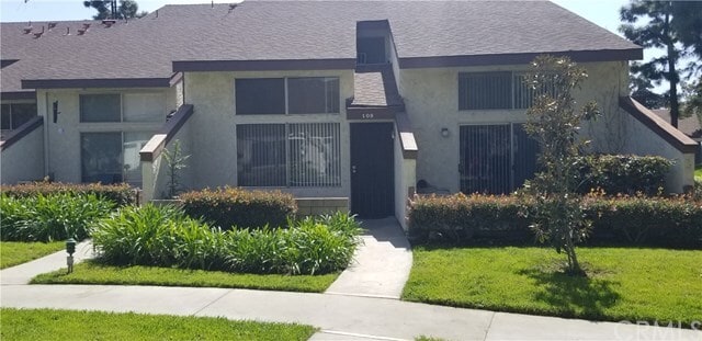 Primary Photo - 21345 Norwalk Blvd