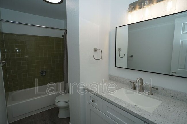 Building Photo - 7152 Depew Cir