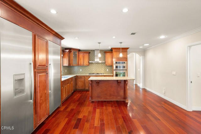 Building Photo - 4841 Crown Ave