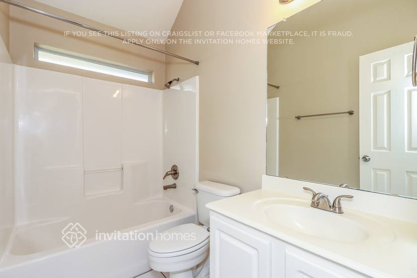 Building Photo - 2105 Nugent Dr