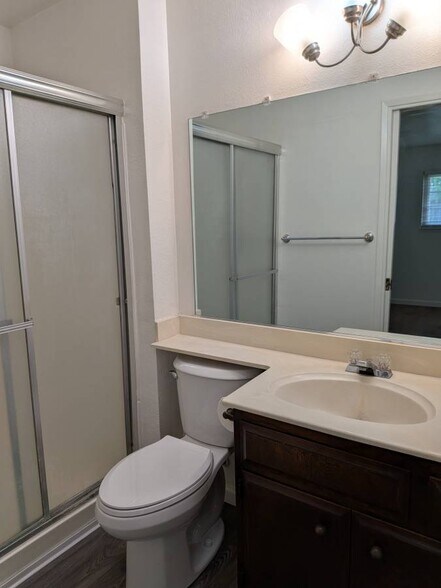 Building Photo - 9279 Corinthian Cir