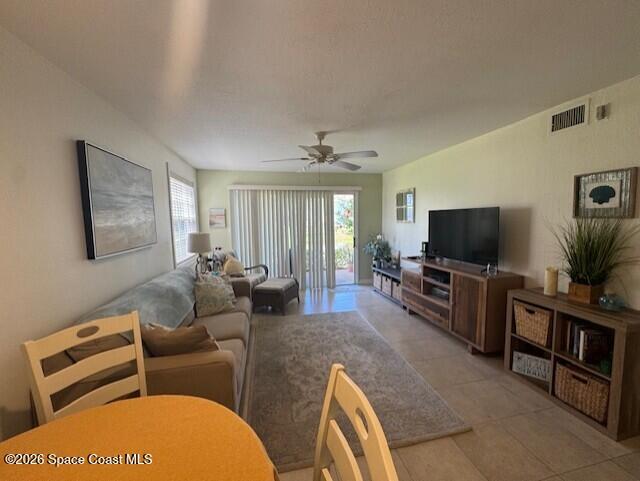 Building Photo - 1800 Charlesmont Dr