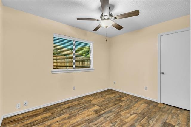 Building Photo - 2015 Falcon Ridge Dr