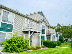 Building Photo - Parker's Landing