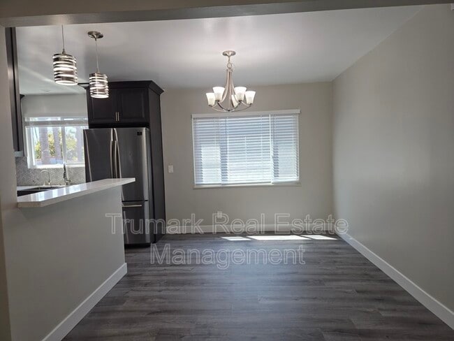Building Photo - 1303 N Brand Blvd
