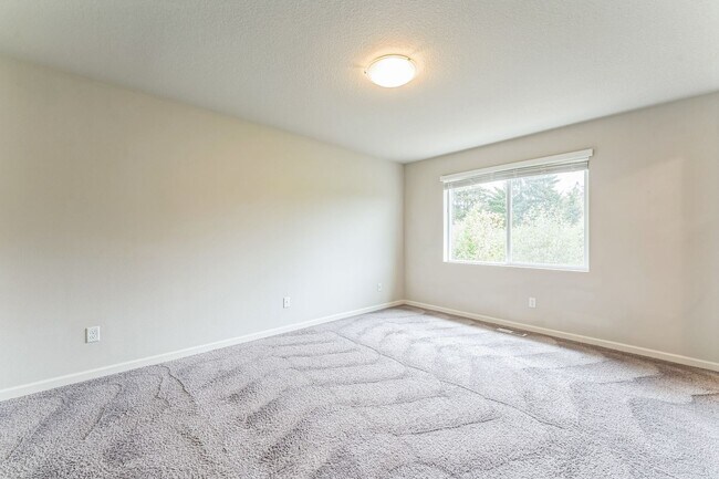 Building Photo - 12367 NW Ashton Dr
