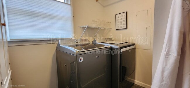 Building Photo - 1240 Flat Rock Rd