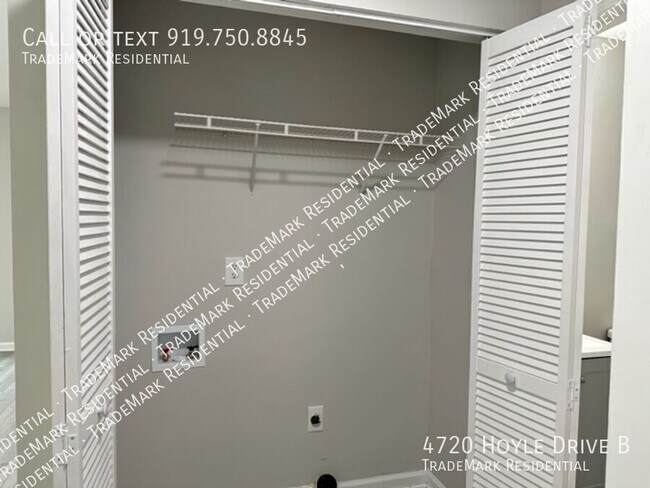 Building Photo - 4720 Hoyle Dr